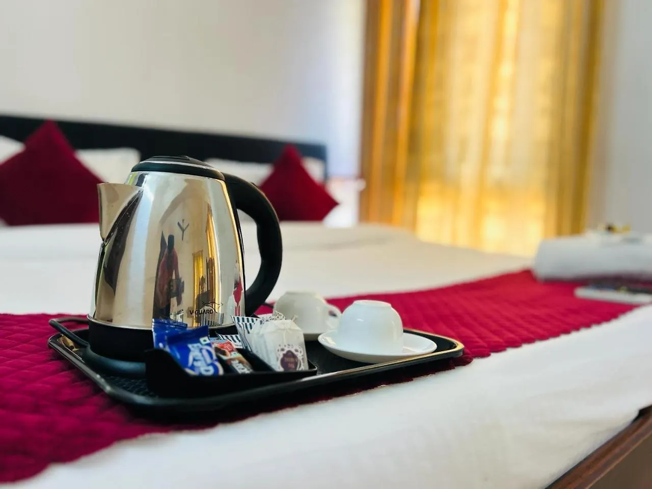 ***  Hotel Sunday - Townhouse Club Airport Trivandrum トリバンドラム インド